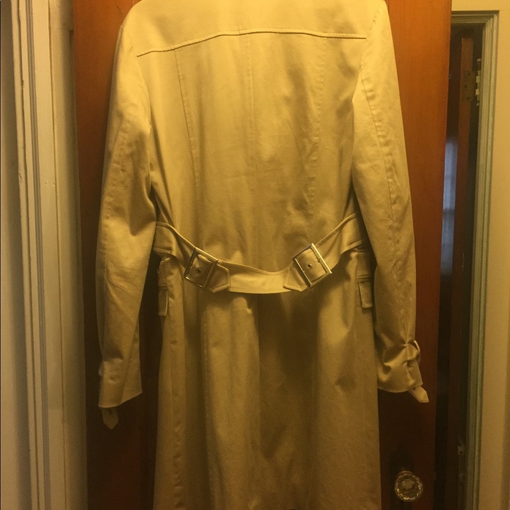Coat - Picture 2 of 3